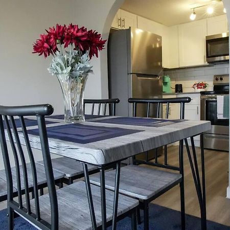 2 Bedroom Minutes From Las Vegas Strip And Airport Екстер'єр фото